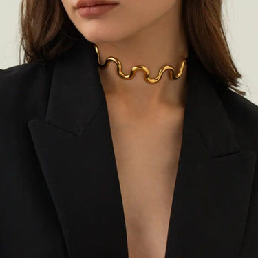 Golden Suncrest Necklace